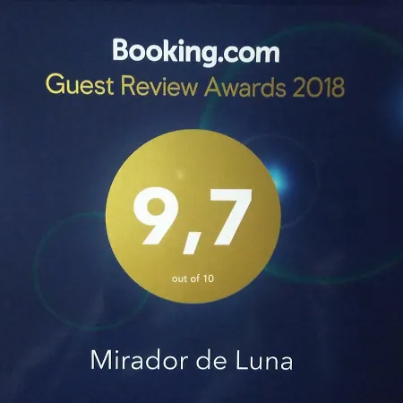 Mirador De Luna Apartmán *